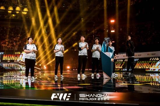 完美世界CS与DOTA2闪耀世界东方开元