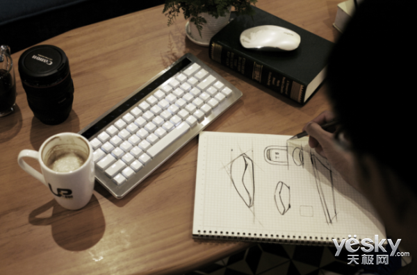 雷柏KX双模式背光机械键盘开元棋牌试玩五彩闪耀金属风(图6)